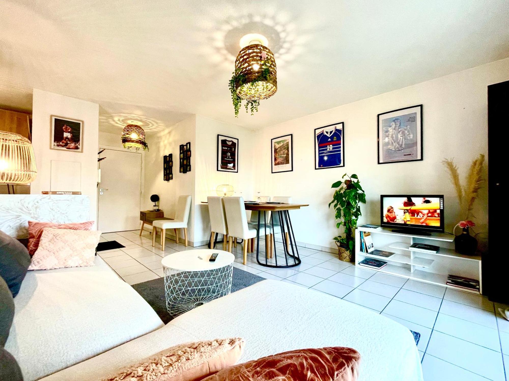 Bel Appartement T3 De 60M2 Avec Parking, Terrasse, Proche Du Metro Et Du Periph Toulouse Dış mekan fotoğraf