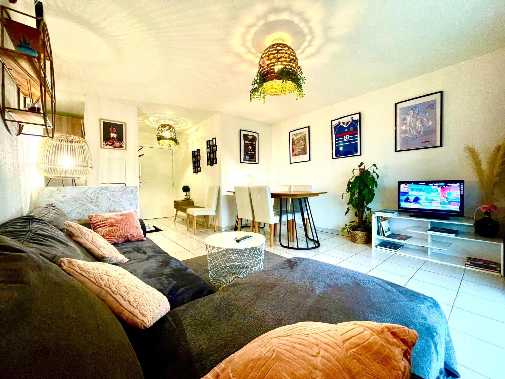 Bel Appartement T3 De 60M2 Avec Parking, Terrasse, Proche Du Metro Et Du Periph Toulouse Dış mekan fotoğraf